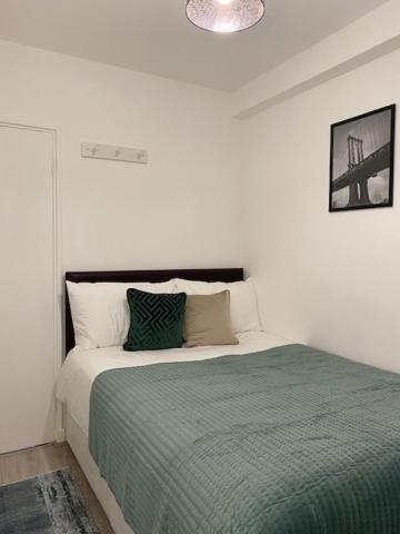 Private Room In Sidmouth Street, Kings Cross London Exterior photo